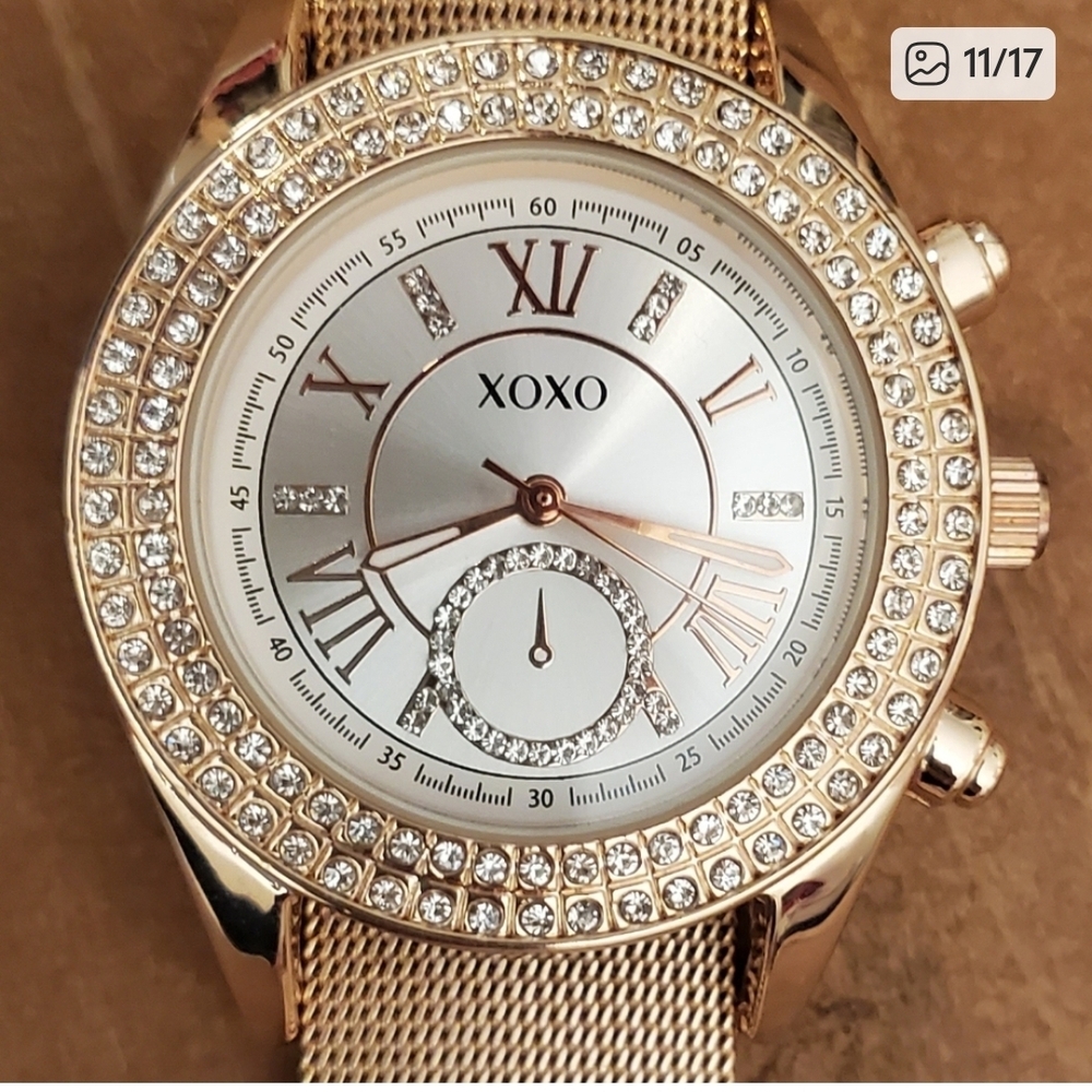 XOXO Women's Gold and Silver Watch